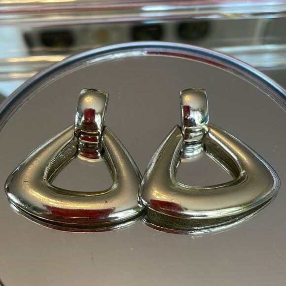 Silver tone drop open triangle door knocker post earrings - Picture 1 of 4